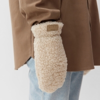 Варежки женские на иск. меху MIST, р-р. 26см, бежевый