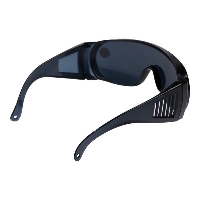 Очки защитные ТУНДРА, черные, открытого типа, ударопрочный материал Очки защитные ТУНДРА, черные, открытого типа, ударопрочный материал