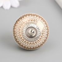 Ручка для шкатулки керамика, металл "Геометрический узор" бело-золотая 4,1х4,1х6 см Ручка для шкатулки керамика, металл "Геометрический узор" бело-золотая 4,1х4,1х6 см