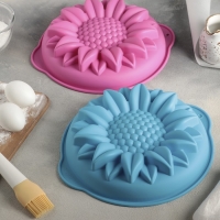 Форма для выпечки Доляна «Подсолнух», силикон, 29×6 см, с ручками, цвет МИКС Форма для выпечки Доляна «Подсолнух», силикон, 29×6 см, с ручками, цвет МИКС