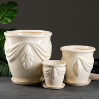 Набор горшков 3шт. "Уют" белый: 10л, 3,2л, 1л Набор горшков 3шт. "Уют" белый: 10л, 3,2л, 1л