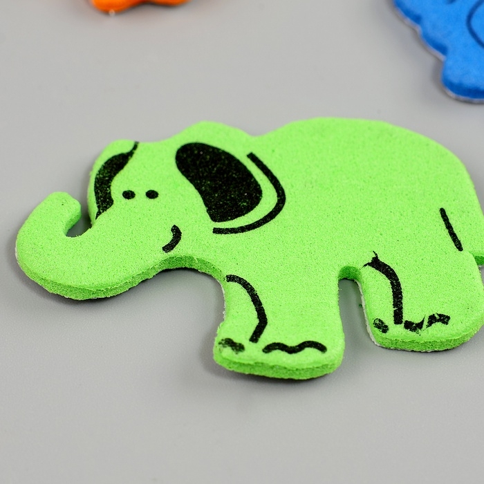 Набор фигурок из EVA на клеевой основе Набор фигурок из EVA на клеевой основе "Животные", 13 гр, цвет МИКС