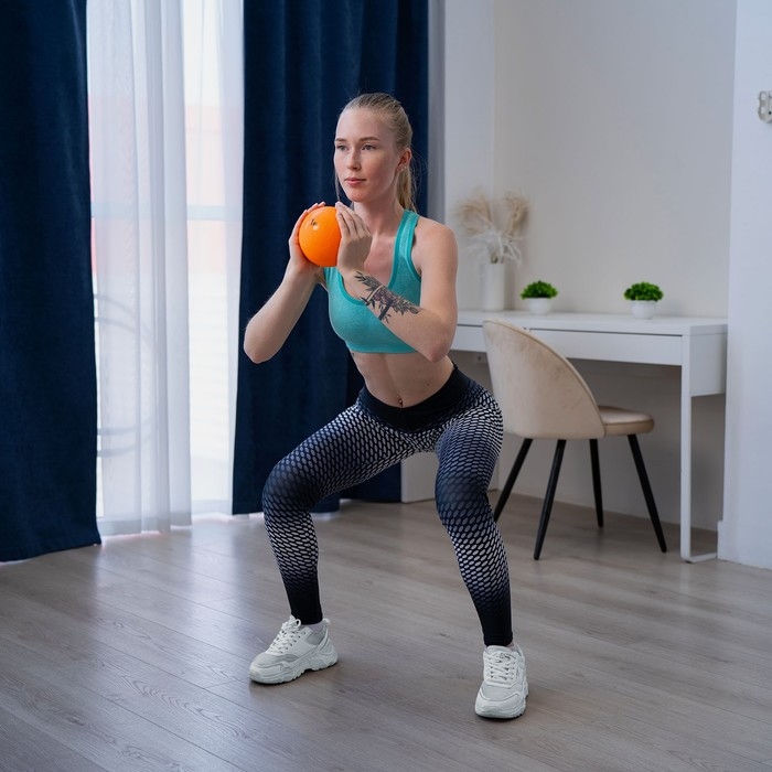 Медицинбол ONLYTOP, 1 кг