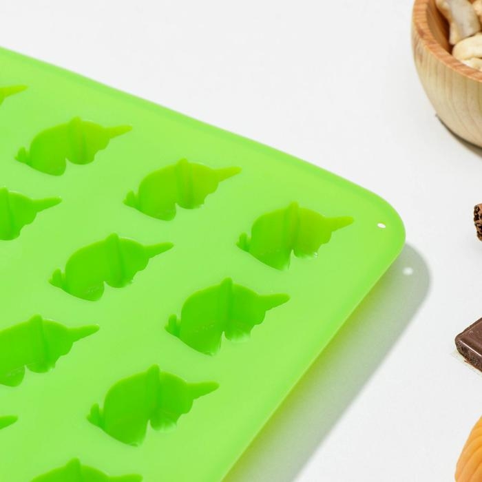 Форма для конфет и шоколада Доляна «Единорог», силикон, 18×18×1 см, 16 ячеек, цвет МИКС Форма для конфет и шоколада Доляна «Единорог», силикон, 18×18×1 см, 16 ячеек, цвет МИКС