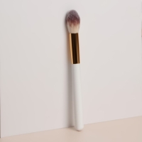 Кисть для макияжа &laquo;White&raquo;, 18 (&plusmn; 1) см, цвет белый