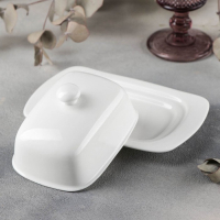 Маслёнка фарфоровая Wilmax, 19&times;12,5&times;8,5 см, цвет белый