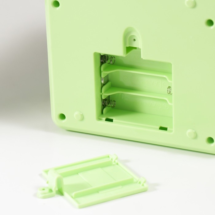 Копилка пластик Копилка пластик "Сейф. Тигрёнок" кодовый замок, звук АА зелёный 13х12х19