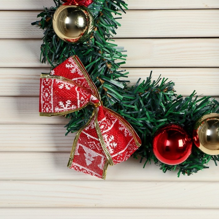 Венок новогодний d- 22 см "Уютная сказка" снег бантики орнамент