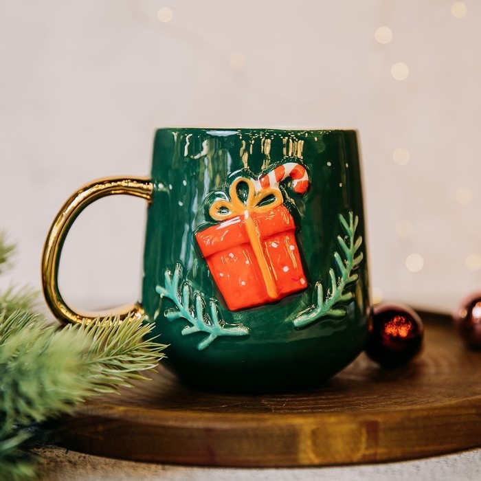 Новый год! Кружка новогодняя керамическая &laquo;Подарок&raquo;, 600 мл, цвет зелёный