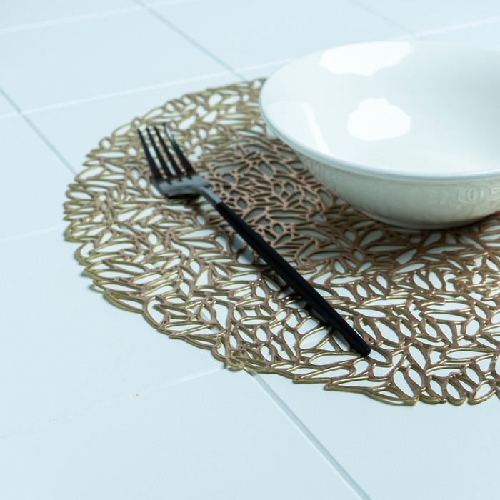Салфетка сервировочная на стол «Манифик», d=38 см, цвет золотой Салфетка сервировочная на стол «Манифик», d=38 см, цвет золотой