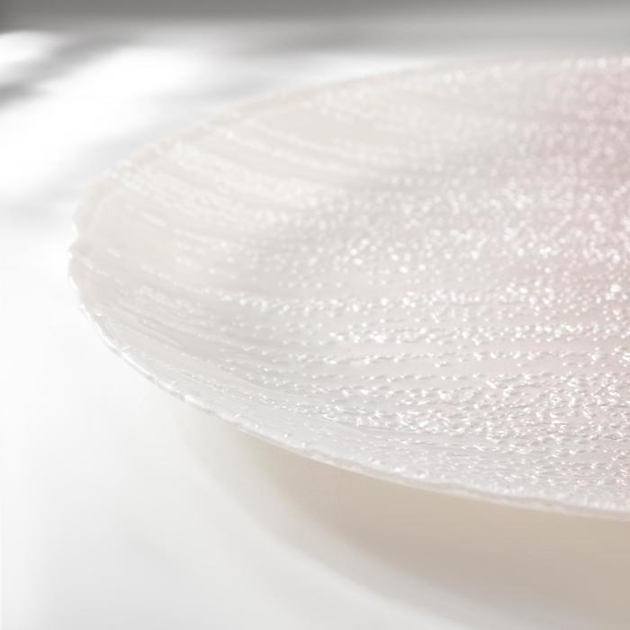 Тарелка подстановочная «Ривьера», d=32 см, цвет жемчужный Тарелка подстановочная «Ривьера», d=32 см, цвет жемчужный