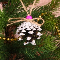 Новогодняя композиция «Шишки с бусинками», набор 6 шт. Новогодняя композиция «Шишки с бусинками», набор 6 шт.