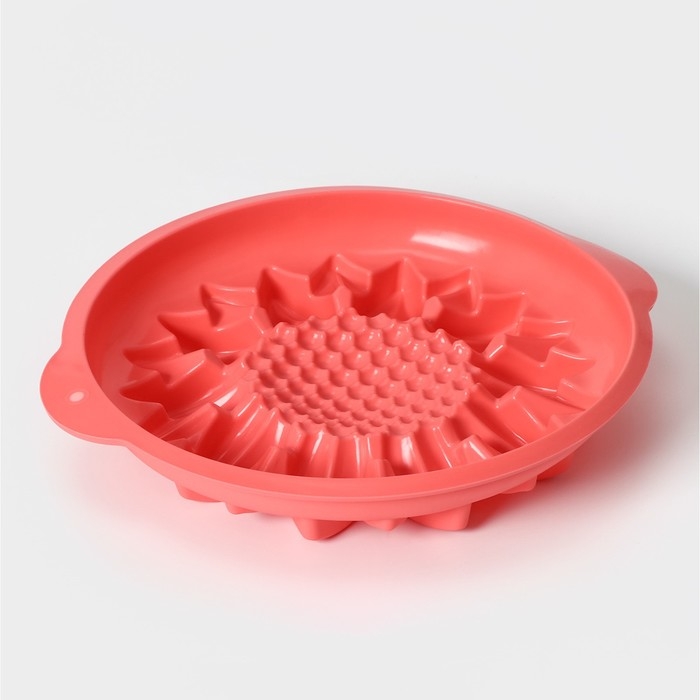 Форма для выпечки Доляна «Подсолнух», силикон, 29×6 см, с ручками, цвет МИКС Форма для выпечки Доляна «Подсолнух», силикон, 29×6 см, с ручками, цвет МИКС