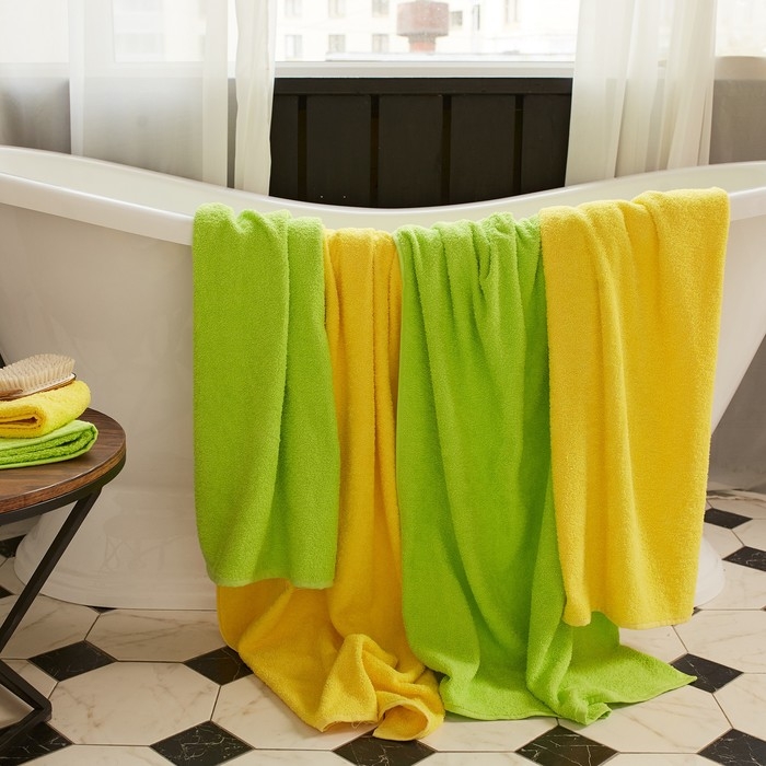 Полотенце махровое Экономь и Я 70*140 см, цв. желтый, 100% хлопок, 320 гр/м2