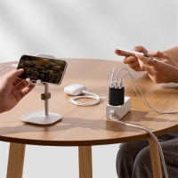 Сетевое зарядное устройство Baseus, 3USB, 3 А, 17W, чёрное Сетевое зарядное устройство Baseus, 3USB, 3 А, 17W, чёрное