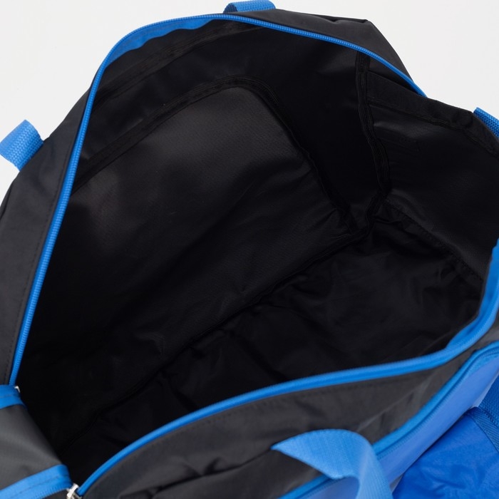 Сумка спортивная на молнии, без подкладки, 2 наружных кармана, средний размер, цвет чёрный/василёк Сумка спортивная на молнии, без подкладки, 2 наружных кармана, средний размер, цвет чёрный/василёк