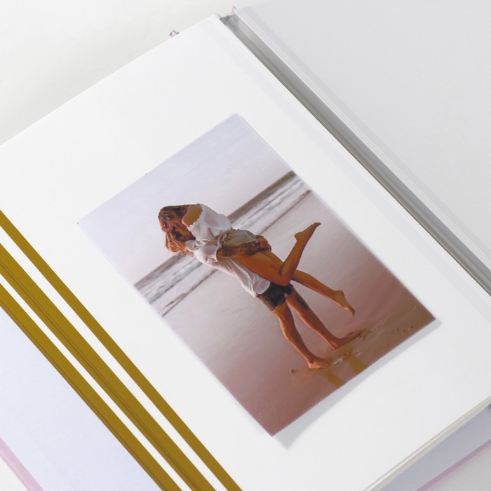 Фотоальбом магнитный 20 листов "Сердце из воздушных шаров" в коробке МИКС 5,6х20,5х26,2 см   1049961