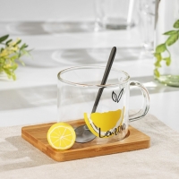 Кружка стеклянная с деревянной подставкой и ложкой &laquo;Лимон&raquo;, 300 мл, рисунок МИКС