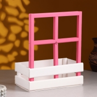 Кашпо деревянное 25&times;18&times;30 см "Букет под окном", с ручкой, белый розовый