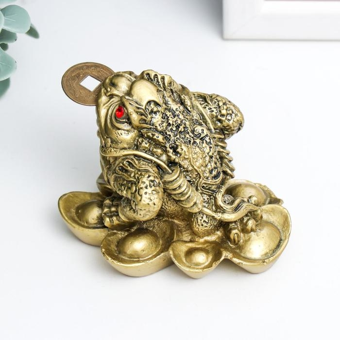 Нэцке полистоун под бронзу Нэцке полистоун под бронзу "Денежная жаба на слитках золота" 4,7х6,5х6,3 см