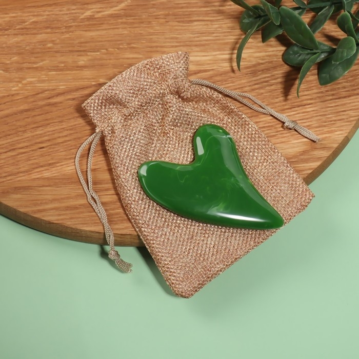 Массажёр Гуаша «Птичка», 5,7 × 8 см, цвет зелёный Массажёр Гуаша «Птичка», 5,7 × 8 см, цвет зелёный