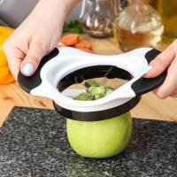 Яблокорезка Magistro Vegan pro, 18,5&times;12&times;4 см, цвет чёрно - белый