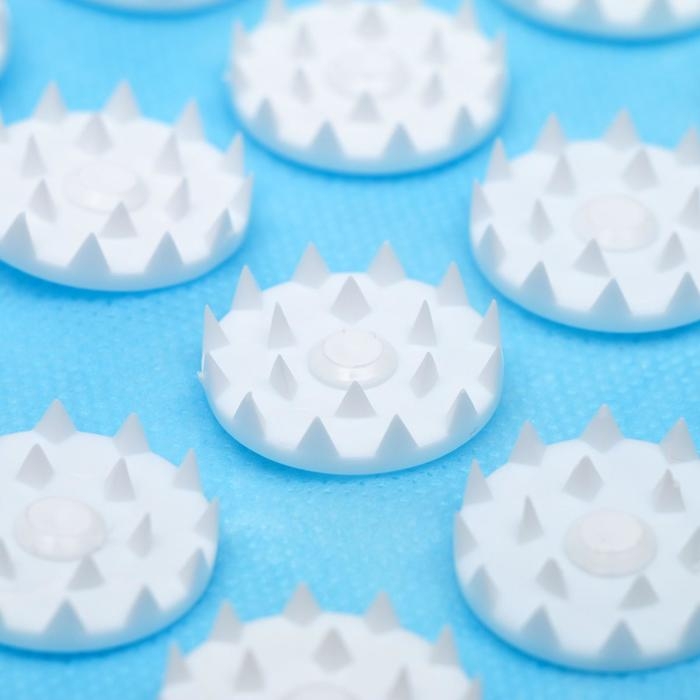 Аппликатор Аппликатор "Кузнецова", 40 колючек, спанбонд, 14 х 32 см, голубой.