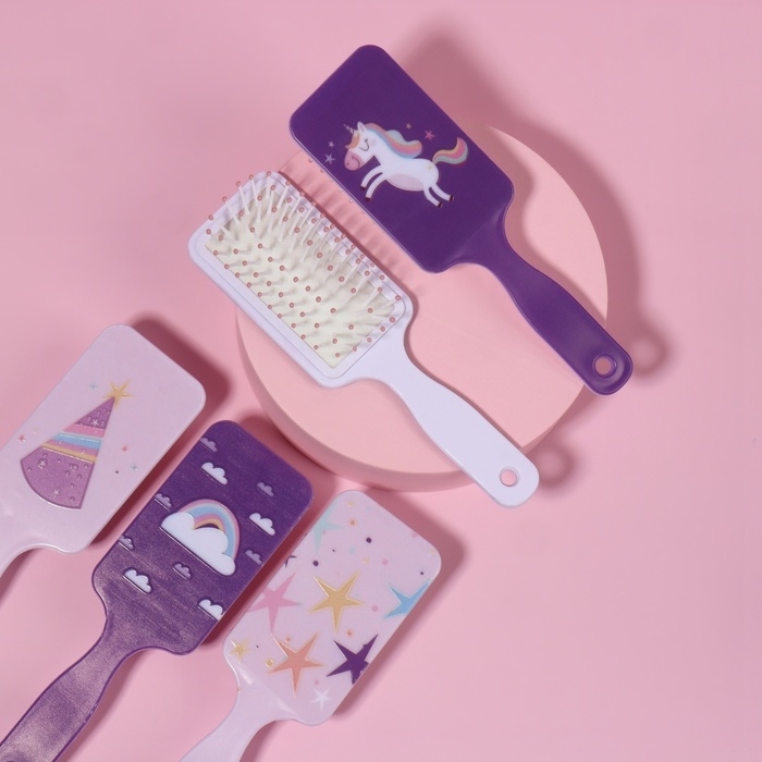 Расчёска массажная, 5,4 × 17,8 см, рисунок МИКС Расчёска массажная, 5,4 × 17,8 см, рисунок МИКС