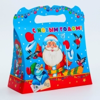 Новый год. Подарочная коробка Новогодняя Сумочка "Телеграмма" с анимацией 25,5 х 11 х 20 см. Новый год. Подарочная коробка Новогодняя Сумочка "Телеграмма" с анимацией 25,5 х 11 х 20 см.