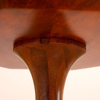 Столик кофейный 45х45х57 см, манговое дерево Столик кофейный 45х45х57 см, манговое дерево