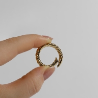 Кольцо-карабин, плетёное, d = 20/28, толщина - 4 мм, 5 шт, цвет золотой Кольцо-карабин, плетёное, d = 20/28, толщина - 4 мм, 5 шт, цвет золотой