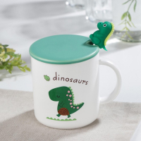 Кружка керамическая с крышкой и ложкой &laquo;Дино&raquo;, 320 мл, рисунок МИКС