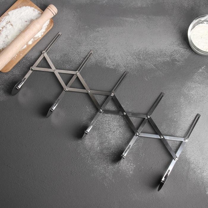 Тесторезка растяжимая Доляна, 5 дисков, 24,5&times;5 см