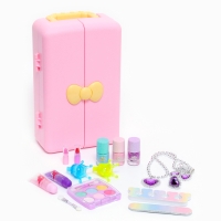 Набор косметики для девочки "Шкафчик косметики", с украшением Набор косметики для девочки "Шкафчик косметики", с украшением