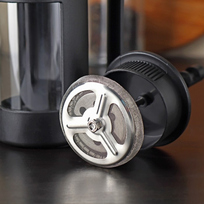 Чайник заварочный френч - пресс «Футуризм», 350 мл, стекло, цвет чёрный Чайник заварочный френч - пресс «Футуризм», 350 мл, стекло, цвет чёрный