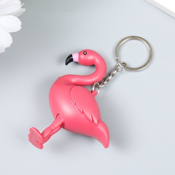 Фонарик кричалка на кольце Фонарик кричалка на кольце "Фламинго"