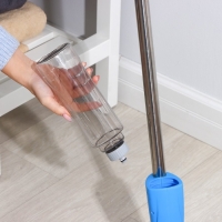 Швабра для мытья пола с распылителем и щёткой Доляна, насадка из микрофибры 42&times;14 см, стальная ручка 120 см, цвет МИКС