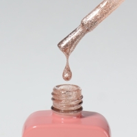 Гель лак для ногтей &laquo;COLOR CHROME&raquo;, 3-х фазный, 10 мл, LED/UV, цвет бежевый (68)