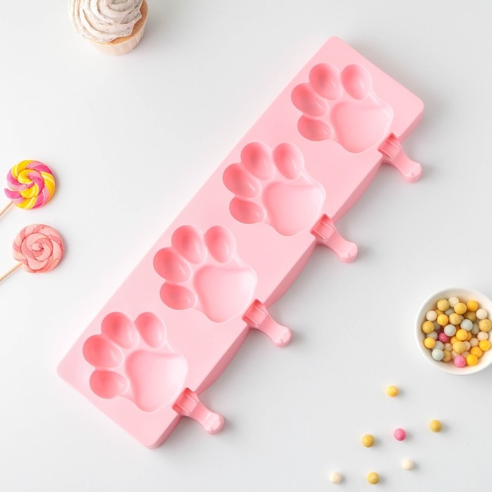 Форма для мороженого «Лапки», силикон, 26×14 см, 4 ячейки (8,5×8,5 см), цвет МИКС Форма для мороженого «Лапки», силикон, 26×14 см, 4 ячейки (8,5×8,5 см), цвет МИКС