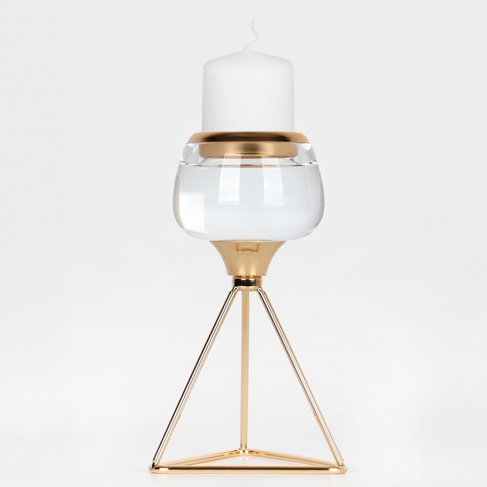 Подсвечник металл, стекло на 1 свечу &laquo;Изысканность&raquo; цвет золото 9.5 х 9.5 х 17 см