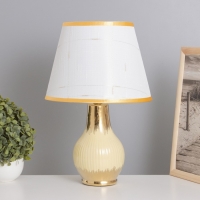 Лампа настольная "Альба" 1х40Вт Е14 бежевый/золото 24х24х40см Лампа настольная "Альба" 1х40Вт Е14 бежевый/золото 24х24х40см