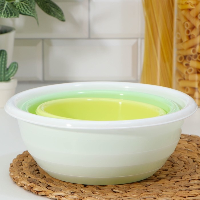 Набор мисок, 3 шт: 1,2 л; 2,1 л; 3,2 л, цвет МИКС Набор мисок, 3 шт: 1,2 л; 2,1 л; 3,2 л, цвет МИКС