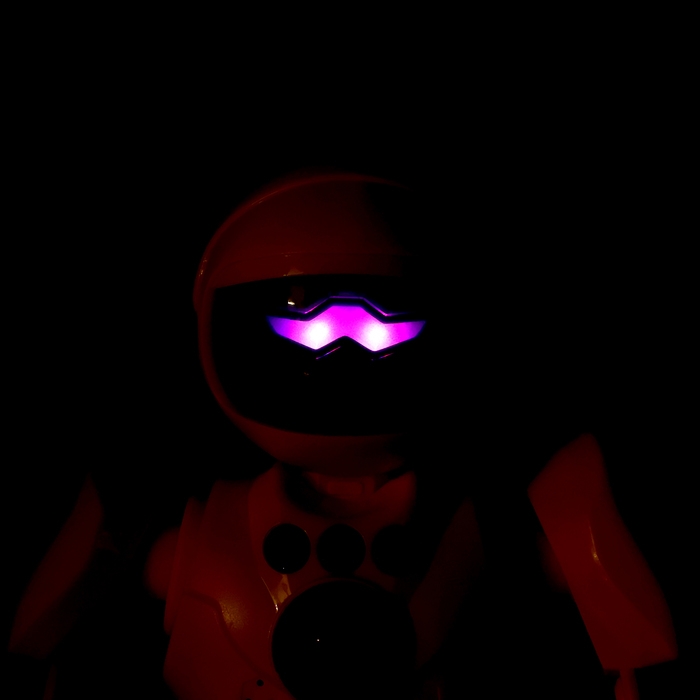 Робот радиоуправляемый &laquo;Кибер Бот&raquo;, световые и звуковые эффекты, цвет жёлтый