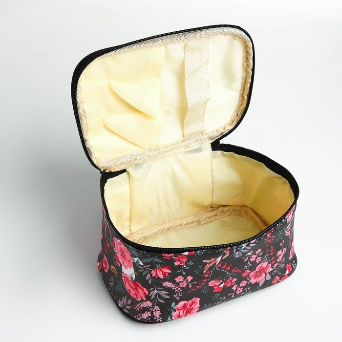 Косметичка на молнии, цвет чёрный Косметичка на молнии, цвет чёрный