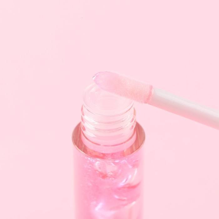 Набор косметики «Твой новый образ», блеск 8 мл, тени 6 цв, аромат ванили Набор косметики «Твой новый образ», блеск 8 мл, тени 6 цв, аромат ванили