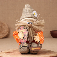 Оберег-домовой "Дед с самоваром и подковой", микс 27х18х18 см Оберег-домовой "Дед с самоваром и подковой", микс 27х18х18 см