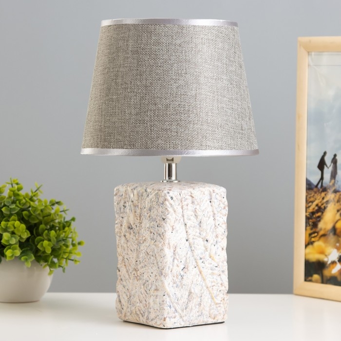 Настольная лампа Настольная лампа "Алатея" Е14 40Вт темно-серый 20х20х33 см RISALUX