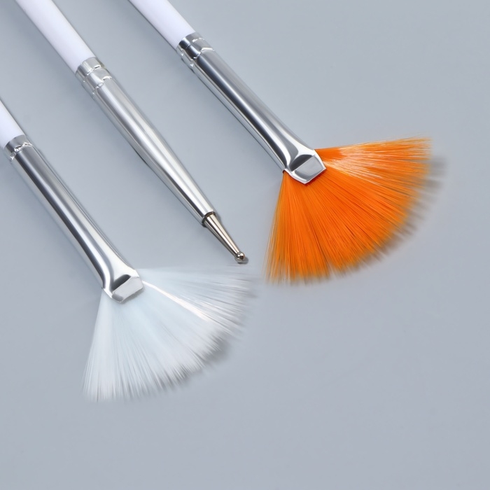 Набор кистей для наращивания и дизайна ногтей, 15 шт, цвет белый Набор кистей для наращивания и дизайна ногтей, 15 шт, цвет белый