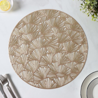 Салфетки сервировочные на стол Доляна &laquo;Веер&raquo;, d=38 см, 4 шт, цвет золотой