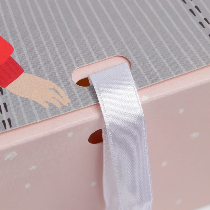 Коробка подарочная новогодняя складная &laquo;Подружки&raquo;, 31 х 24.5 х 8 см, Новый год